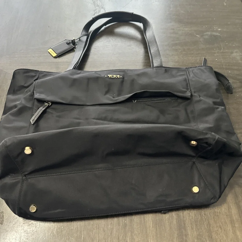 Tumi Voyageur Tote Bag Black Nylon Leather Straps Zip Top